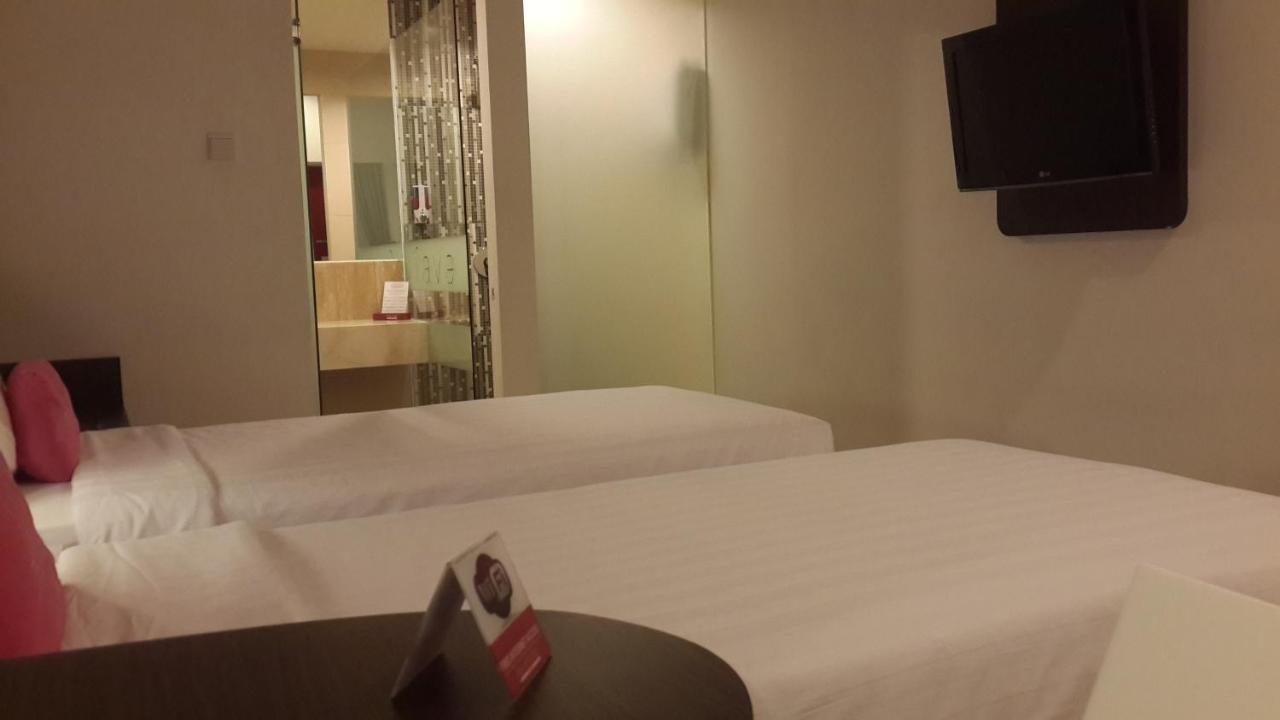 favehotel Pluit Junction Jakarta Buitenkant foto
