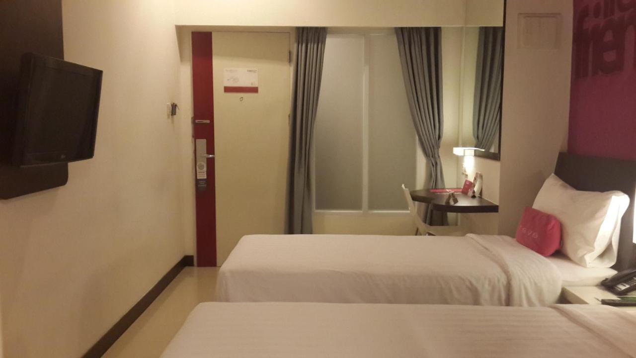 favehotel Pluit Junction Jakarta Buitenkant foto