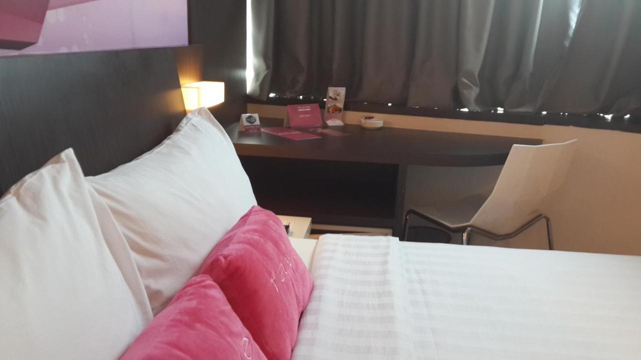 favehotel Pluit Junction Jakarta Buitenkant foto