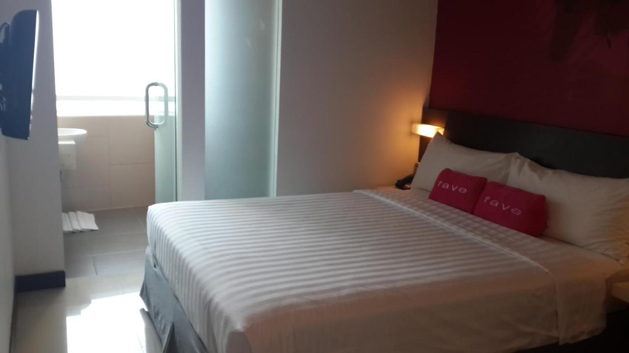 favehotel Pluit Junction Jakarta Buitenkant foto